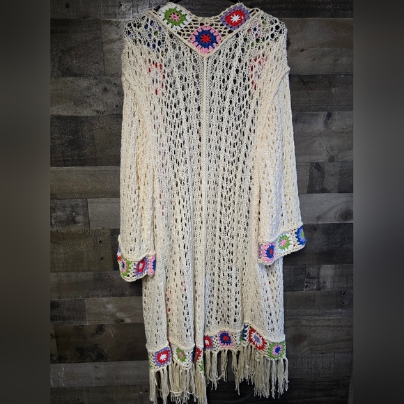 POL Granny Square Oversized Fringe Cardigan - Picture 4 of 4